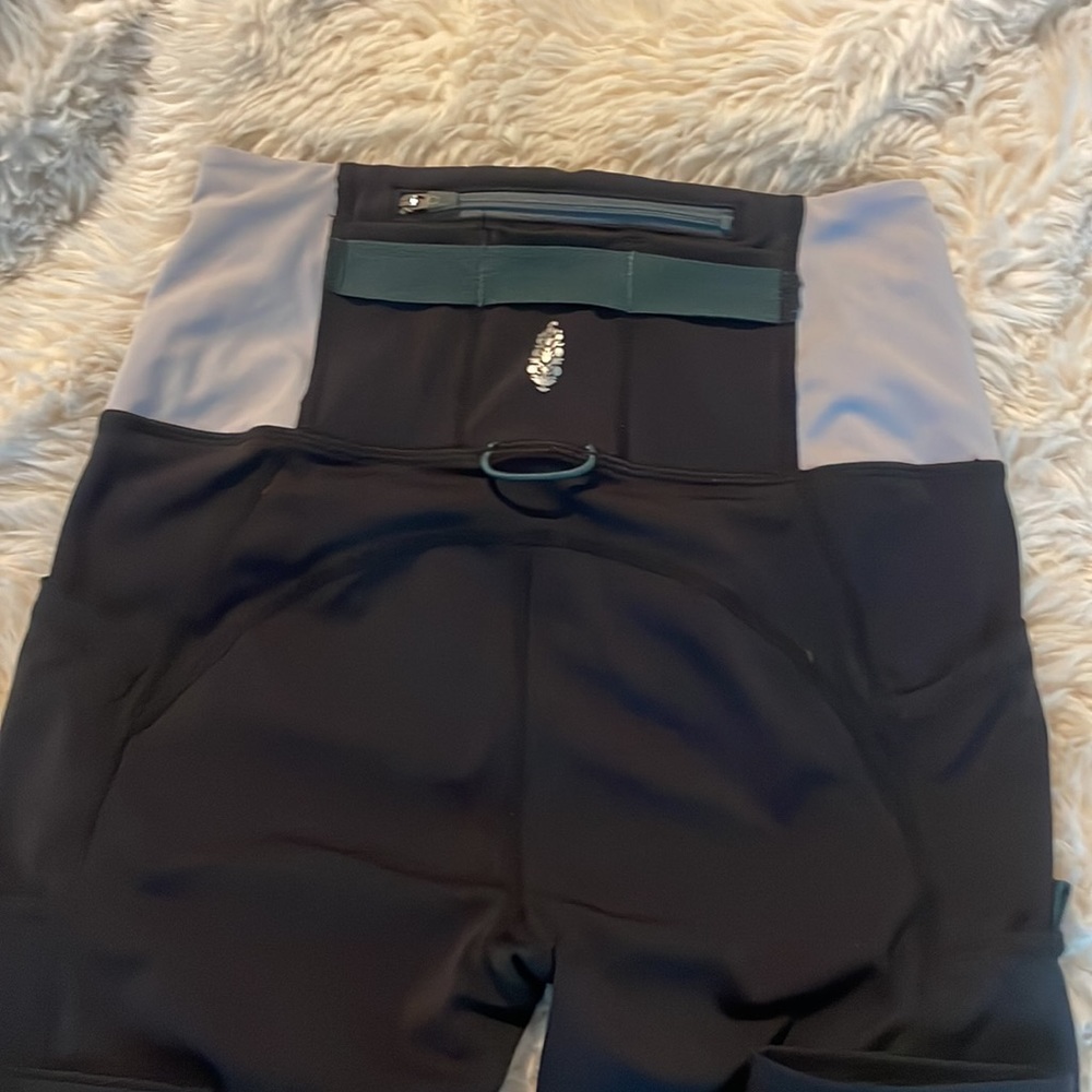 Fp Movement Leggings Good Condition - image 3